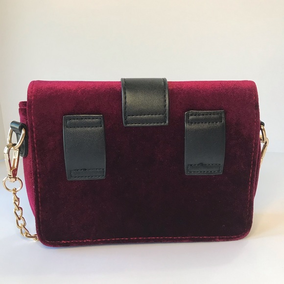 Burgundy Velvet crossbody handbag - Picture 3 of 7